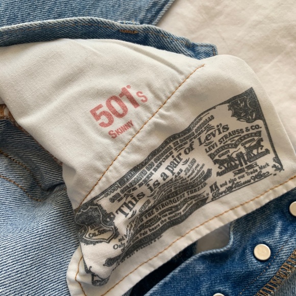 LEVI 501® ORIGINAL FIT WOMEN'S JEANS - Picture 7 of 9